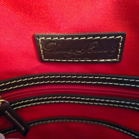 NWT! Dooney & Bourke Zip Pod Backpack - Plum Wine - Picture 4 of 6